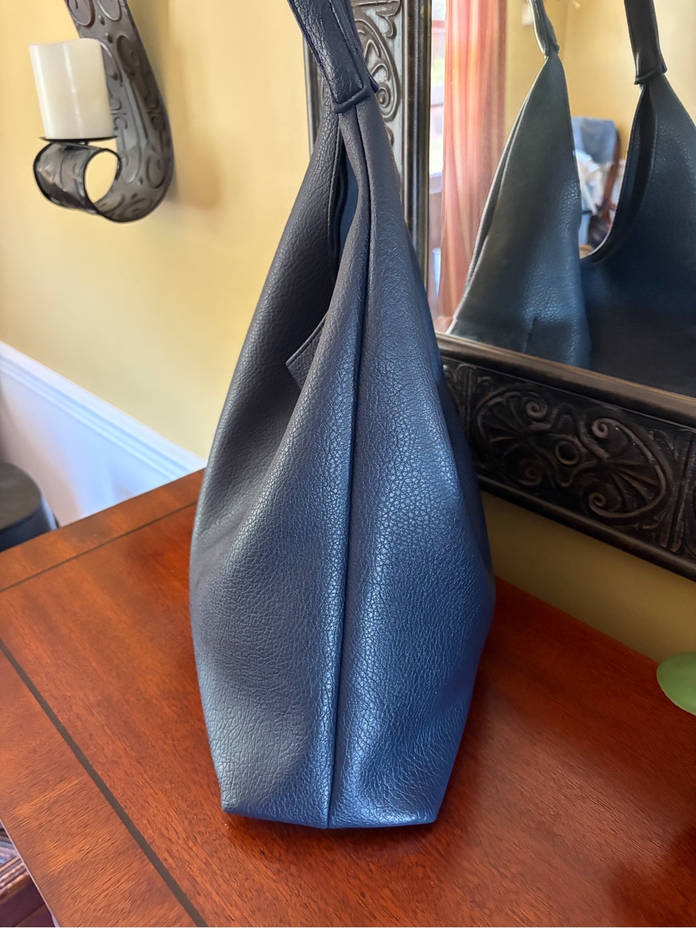 Hoxis Navy Pebbled Leather Hobo Bag - Women - Picture 4 of 11